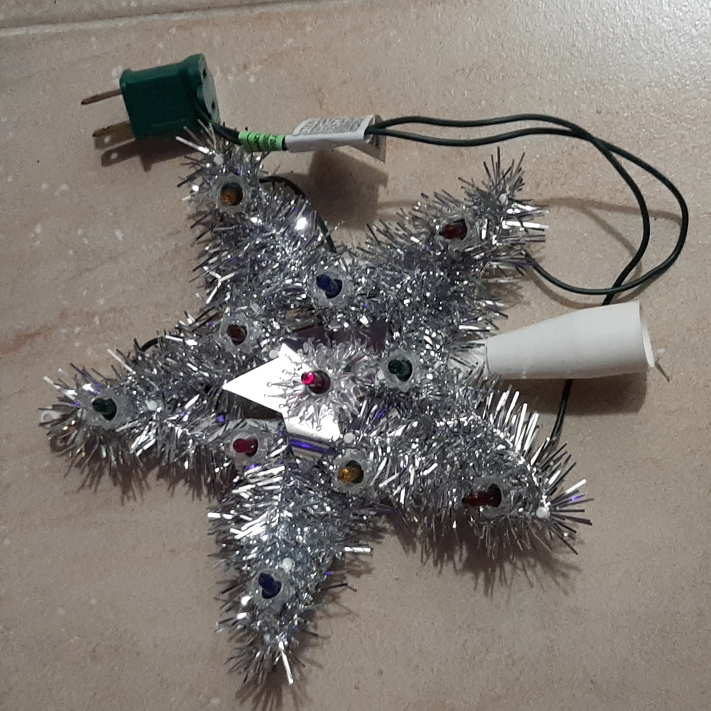(2/$15) Vintage Christmas Star